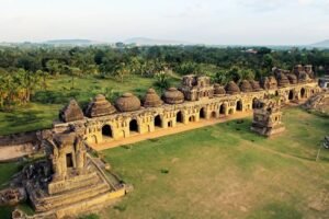 Royal India: A Journey Through the Opulence of Heritage and Luxury Rail